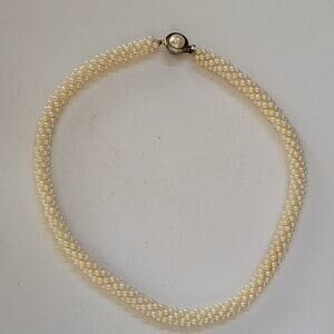 Ivory Twisted Faux Pearl Beaded Necklace Elegant Design & Classic Clasp Closure